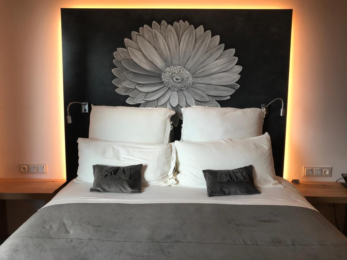 Boutique Hotel Urbisol Calders エクステリア 写真