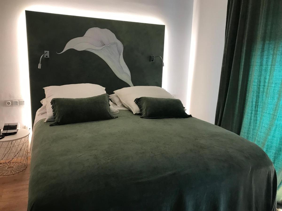 Boutique Hotel Urbisol Calders エクステリア 写真